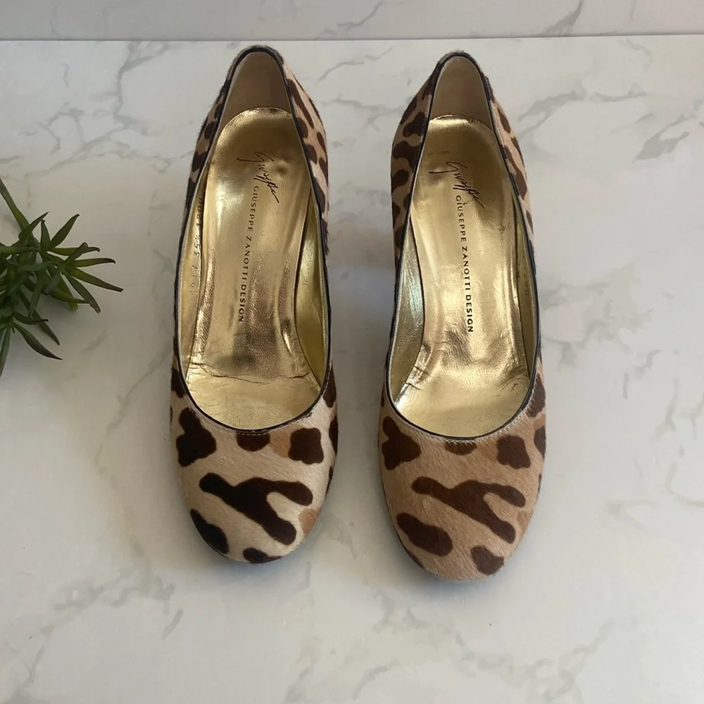 Luxury Giuseppe Zanotti Calf Hair Heel Pump Brown Tan Animal Print Fur Women's 5